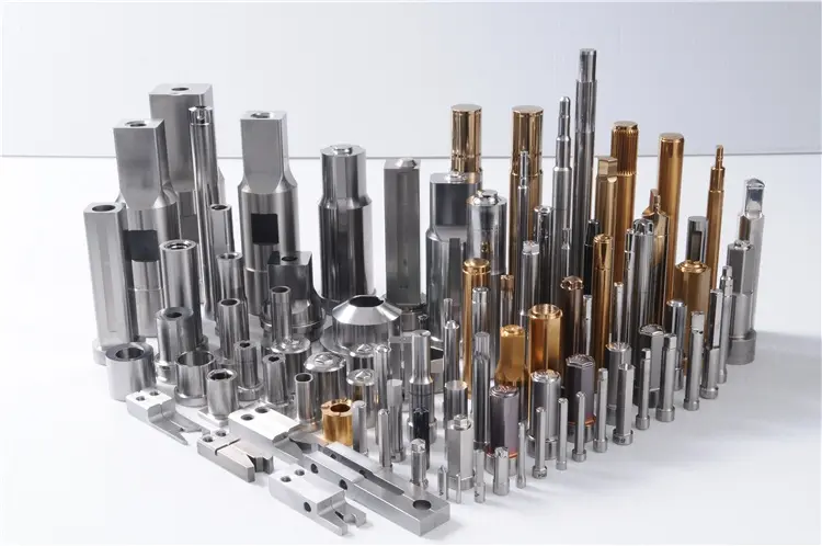 The difference between a CNC machining centre and a CNC lathe
