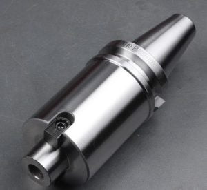 What are the characteristics of plane milling? What should I pay attention to in plane milling with a CNC milling machine?