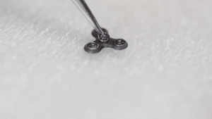 Japanese perverted precision processing, the battleship model that can only be seen with a microscope is amazing